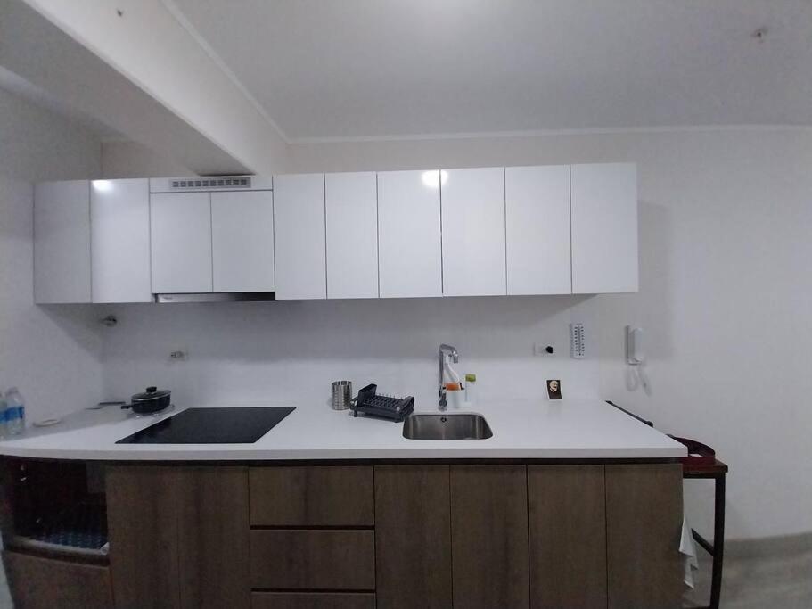 לימה Departamento Con Hermosa Vista, Centrico Y Piscina מראה חיצוני תמונה
